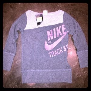 NWT grey and pink Nike sweatshirt - girls small